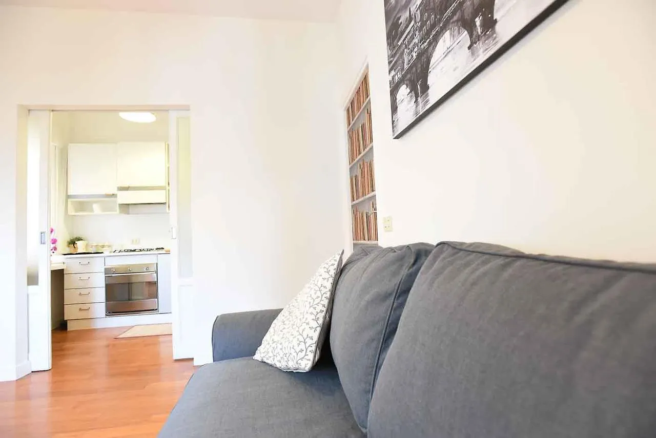 Apartment Romantic Flat Near Metro Flaminio Italy