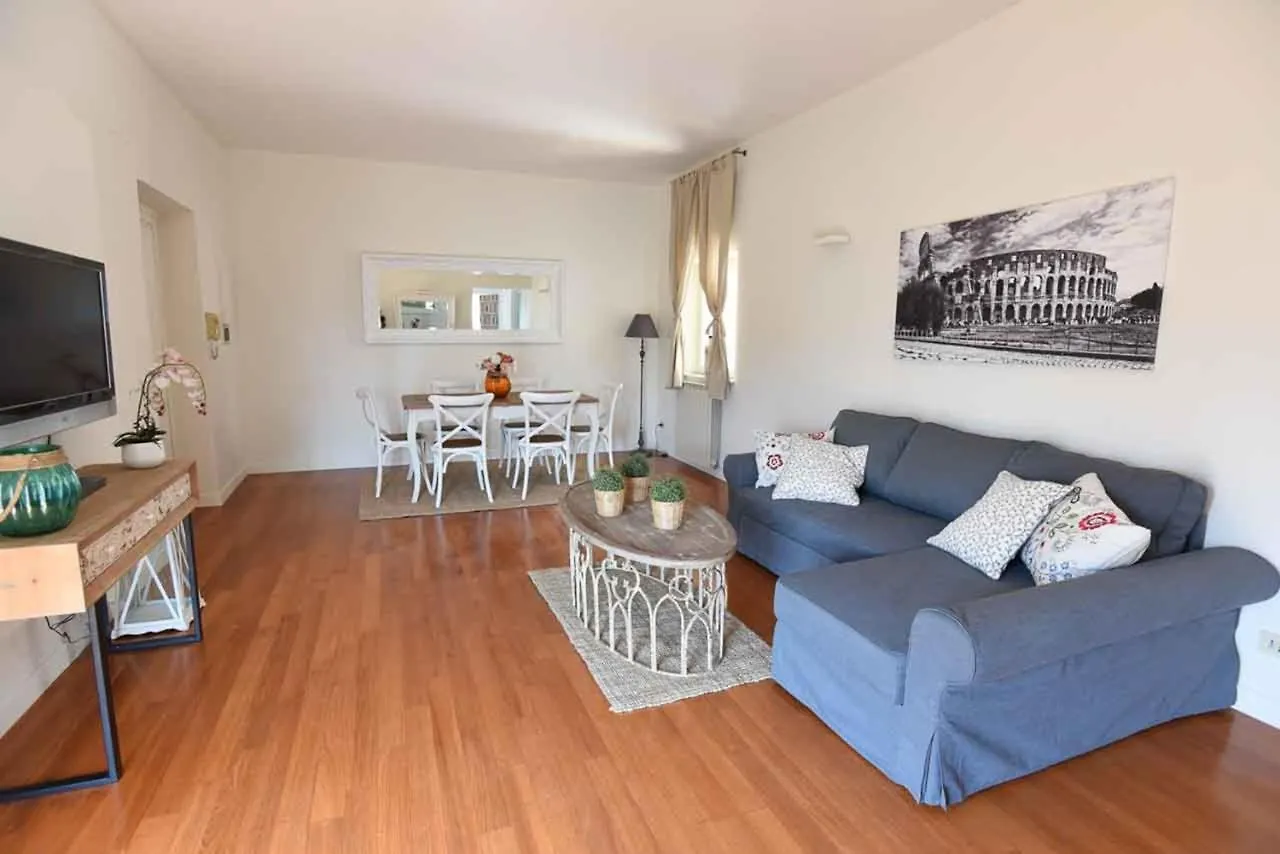 Romantic Flat Near Metro Flaminio Apartment  Rome